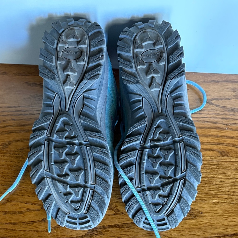 Women's Gray and Purple Hiking Shoes - Picture 4 of 4